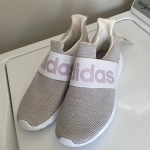 NWT Adidas Lite Racer Adapt Sneakers